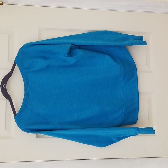 Champion Sweatshirt - Picture 2 of 3